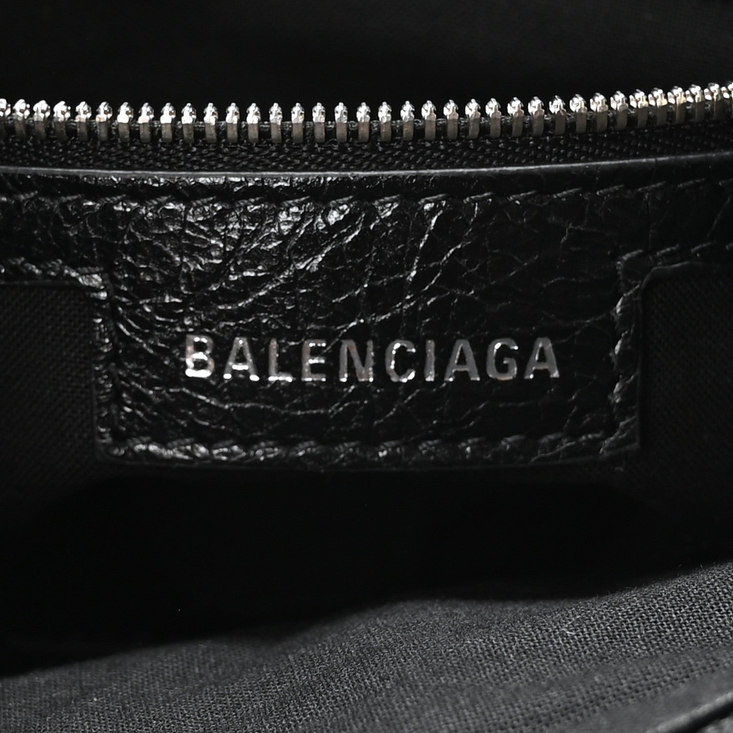 Agneau Arena Small Le Cagole Shoulder Bag Black