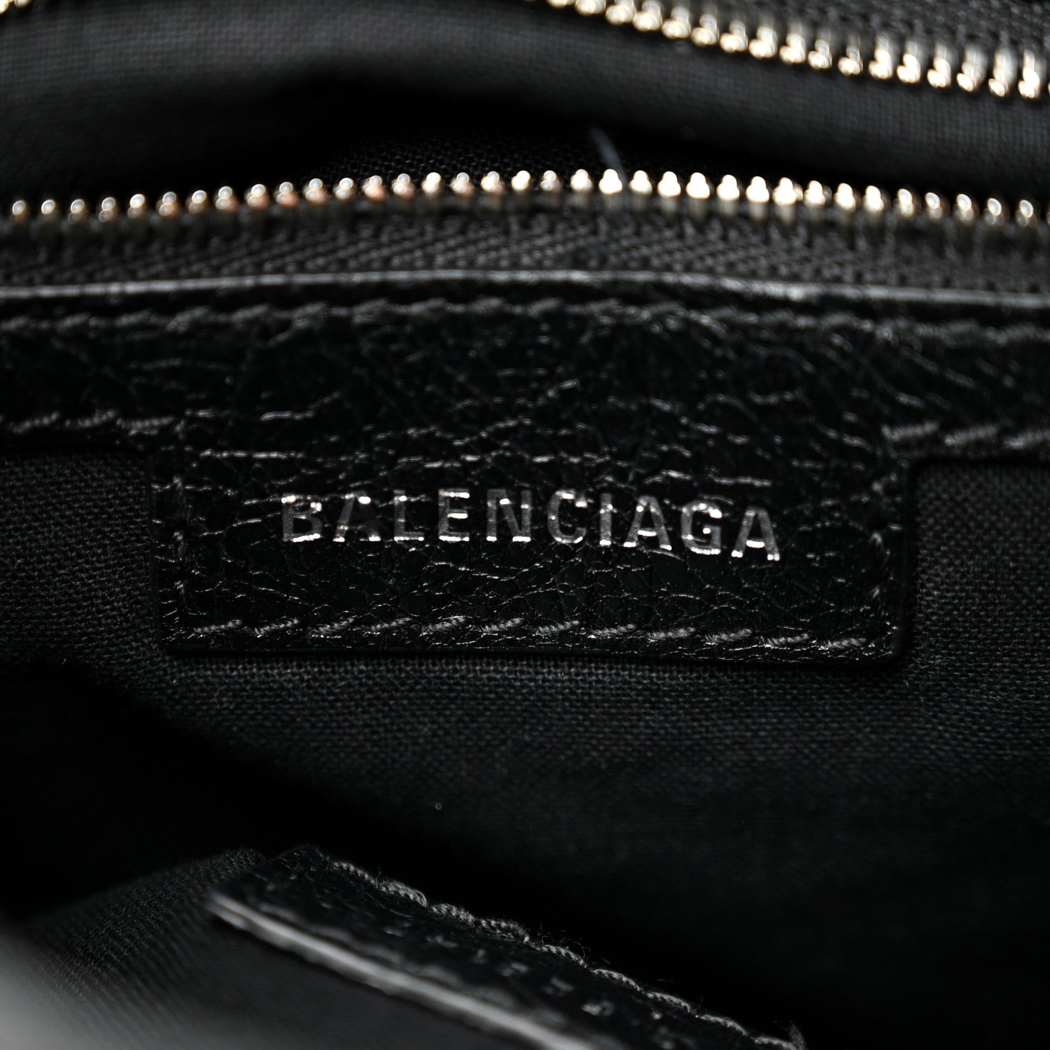 Agneau Arena Le Cagole Bucket Bag XS Black