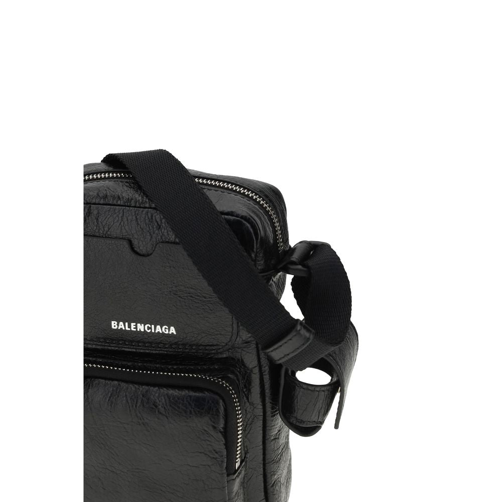 Black Arena Lambskin Superbusy Vertical Shoulder Bag