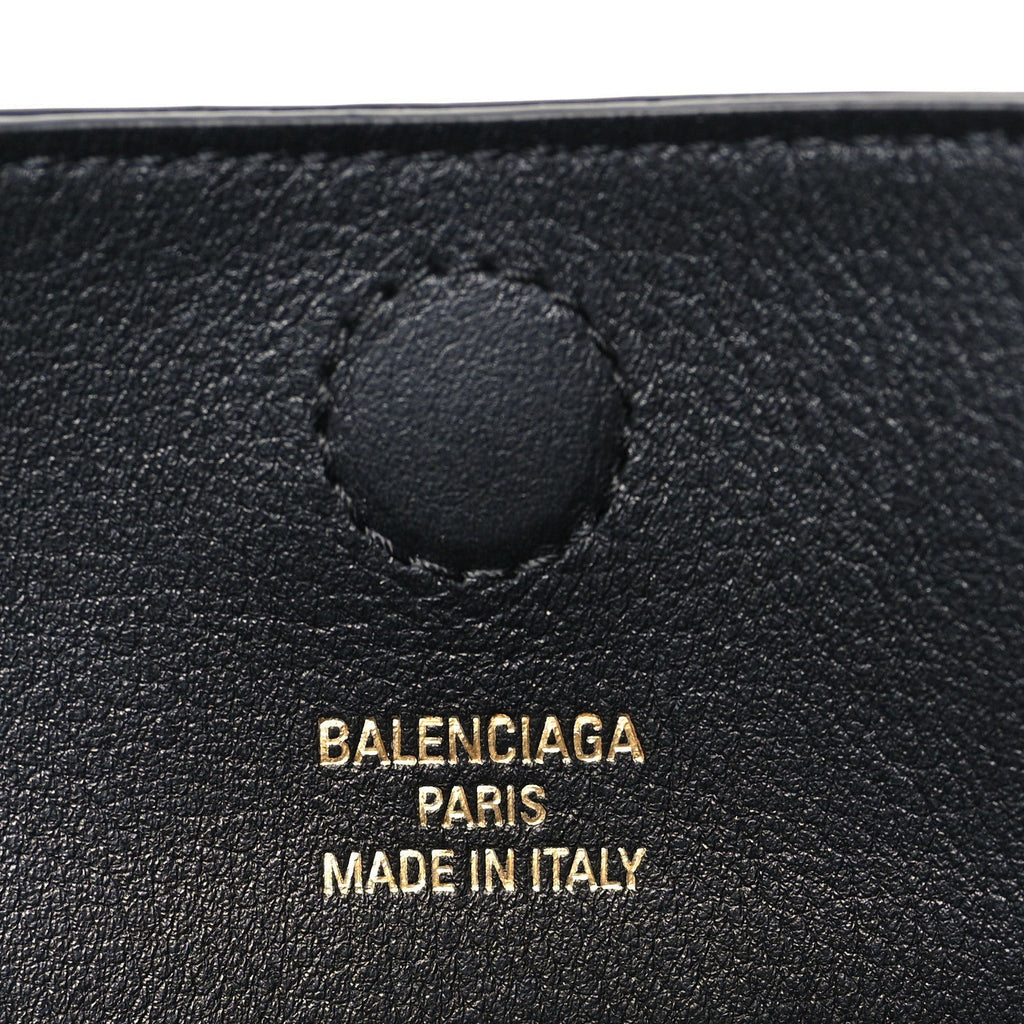 Smooth Calfskin Hampton Carry All Bag Black