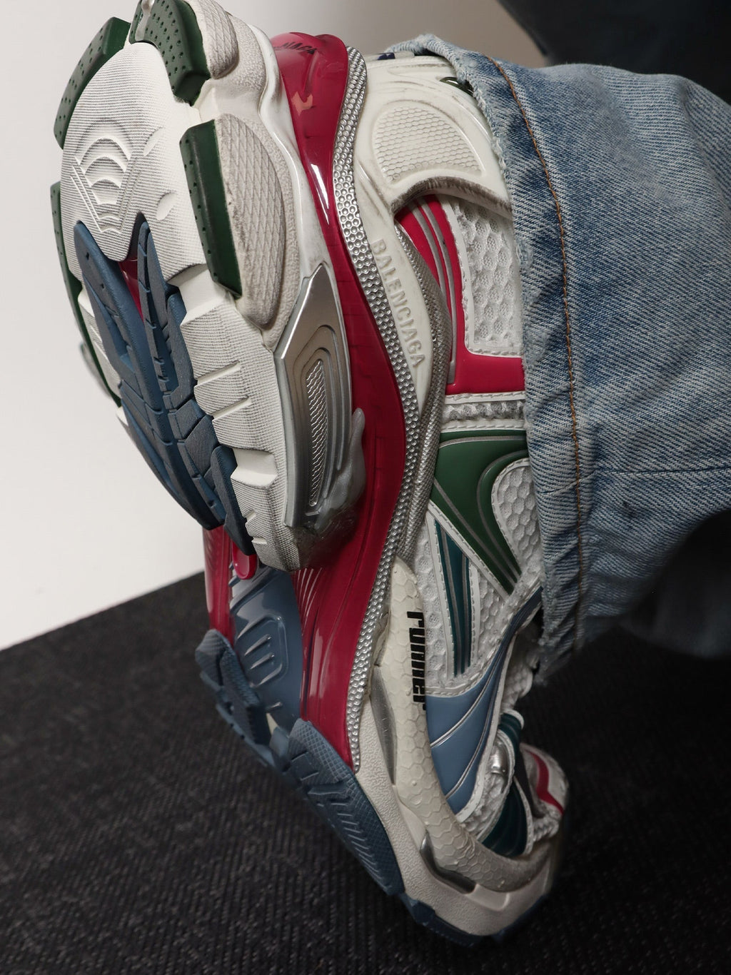 Balenciaga Men Runner Low-Top Mesh Sneakers