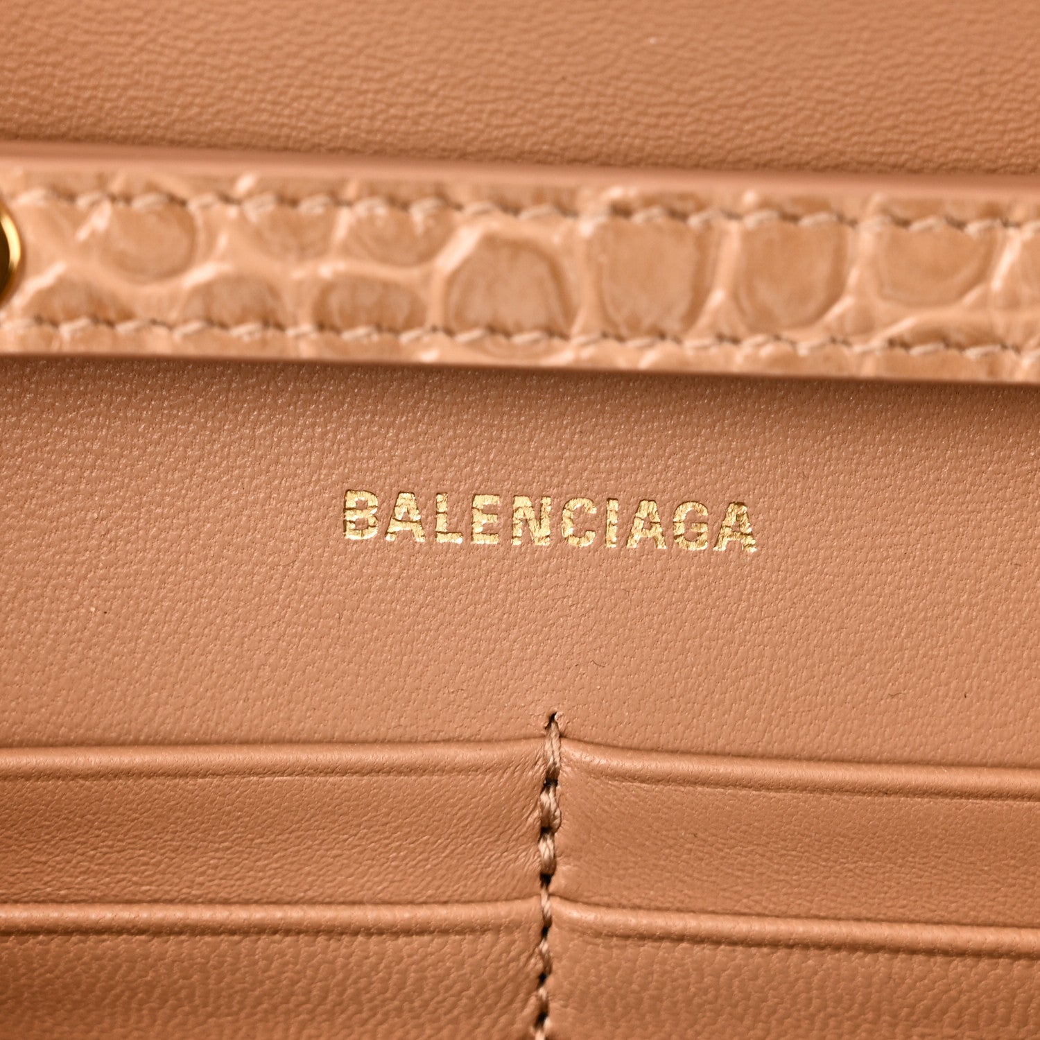 Shiny Calfskin Crocodile Embossed Hourglass Chain Bag Nude Beige