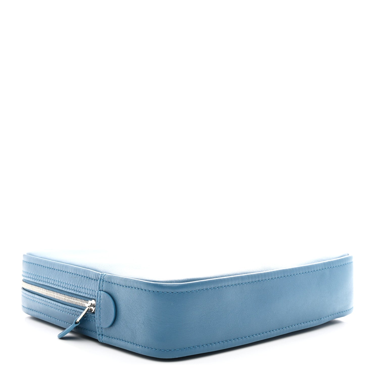 Calfskin M Triangle Pouch Bleu Persan