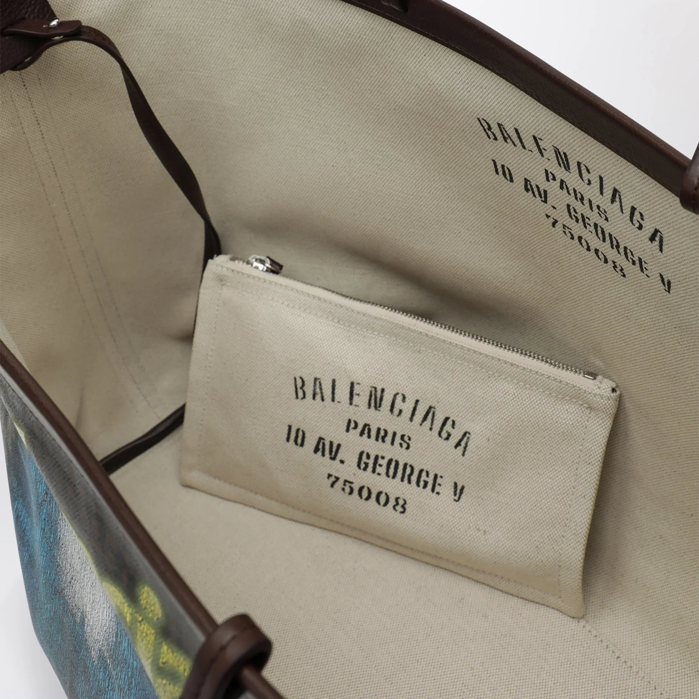 Balenciaga - Select large tote in coated black canvas