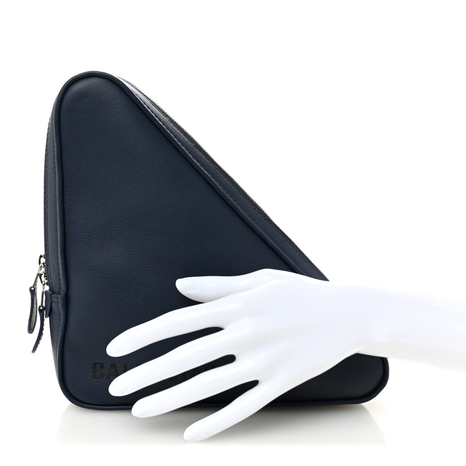 Calfskin Triangle Pouch M Bleu Canopee