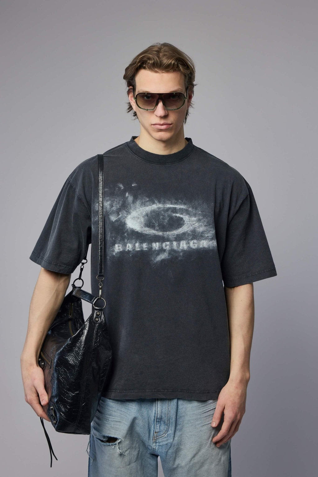 Medium Fit T-shirt