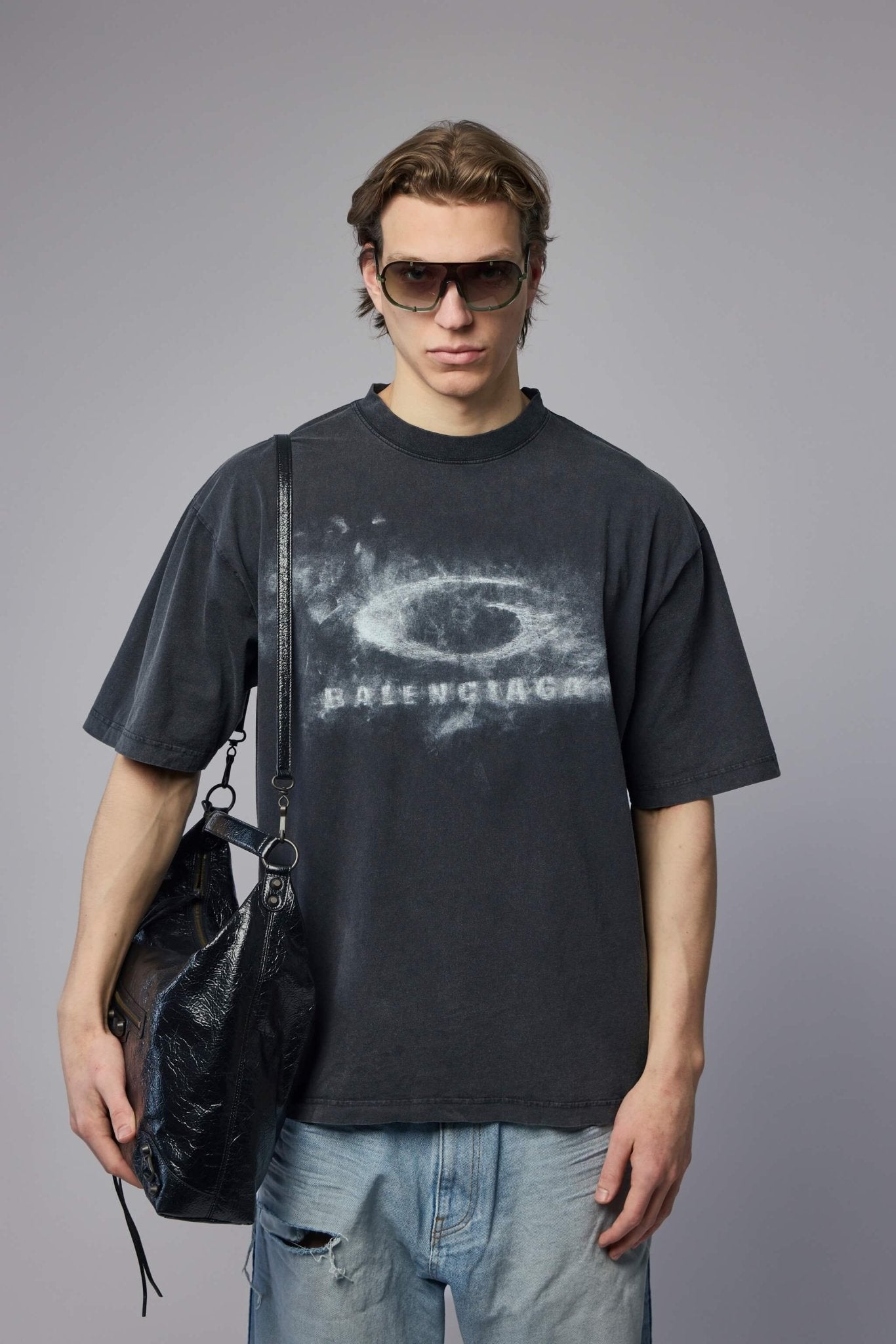 Medium Fit T-shirt