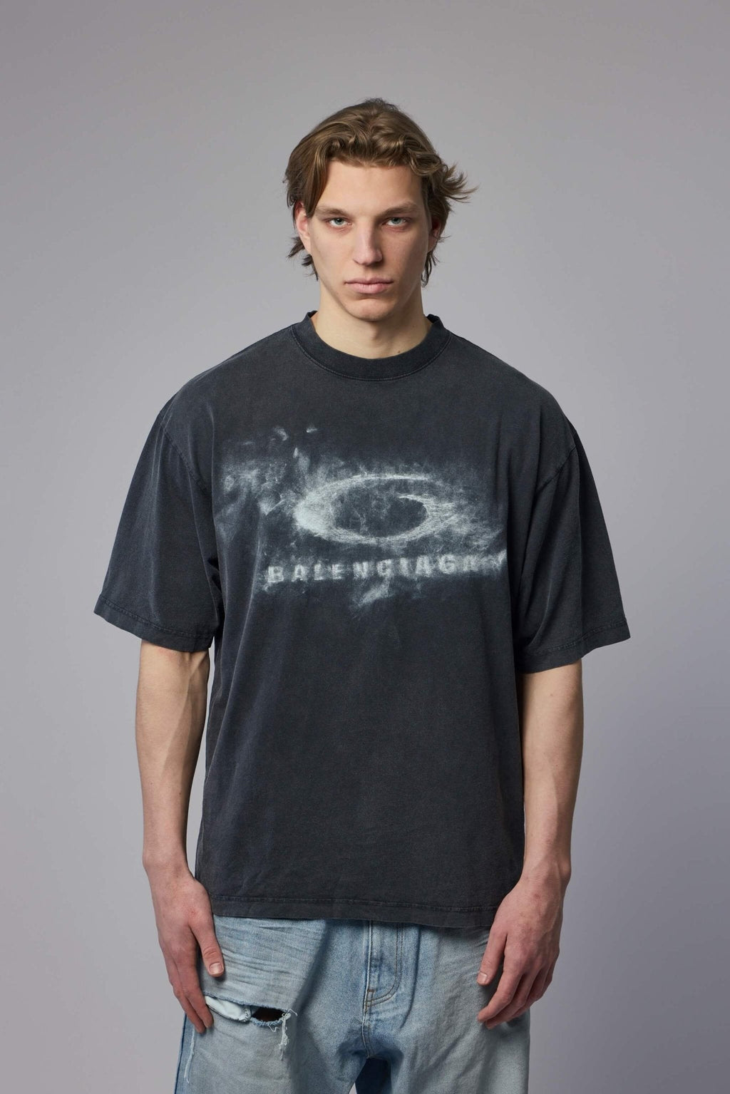 Medium Fit T-shirt
