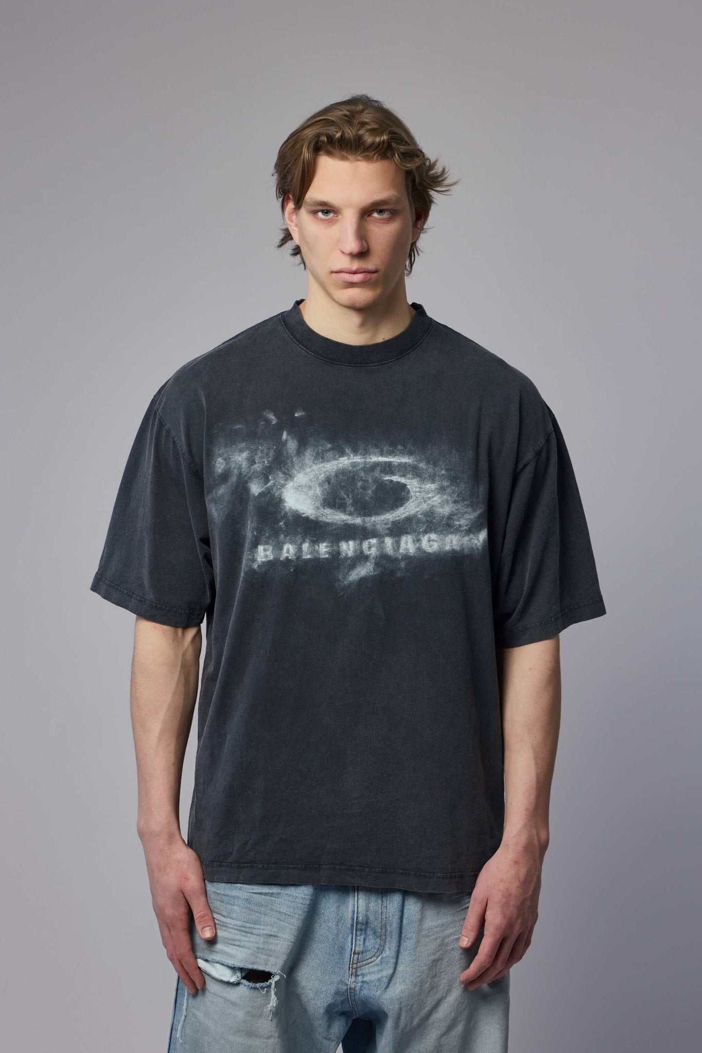 Medium Fit T-shirt