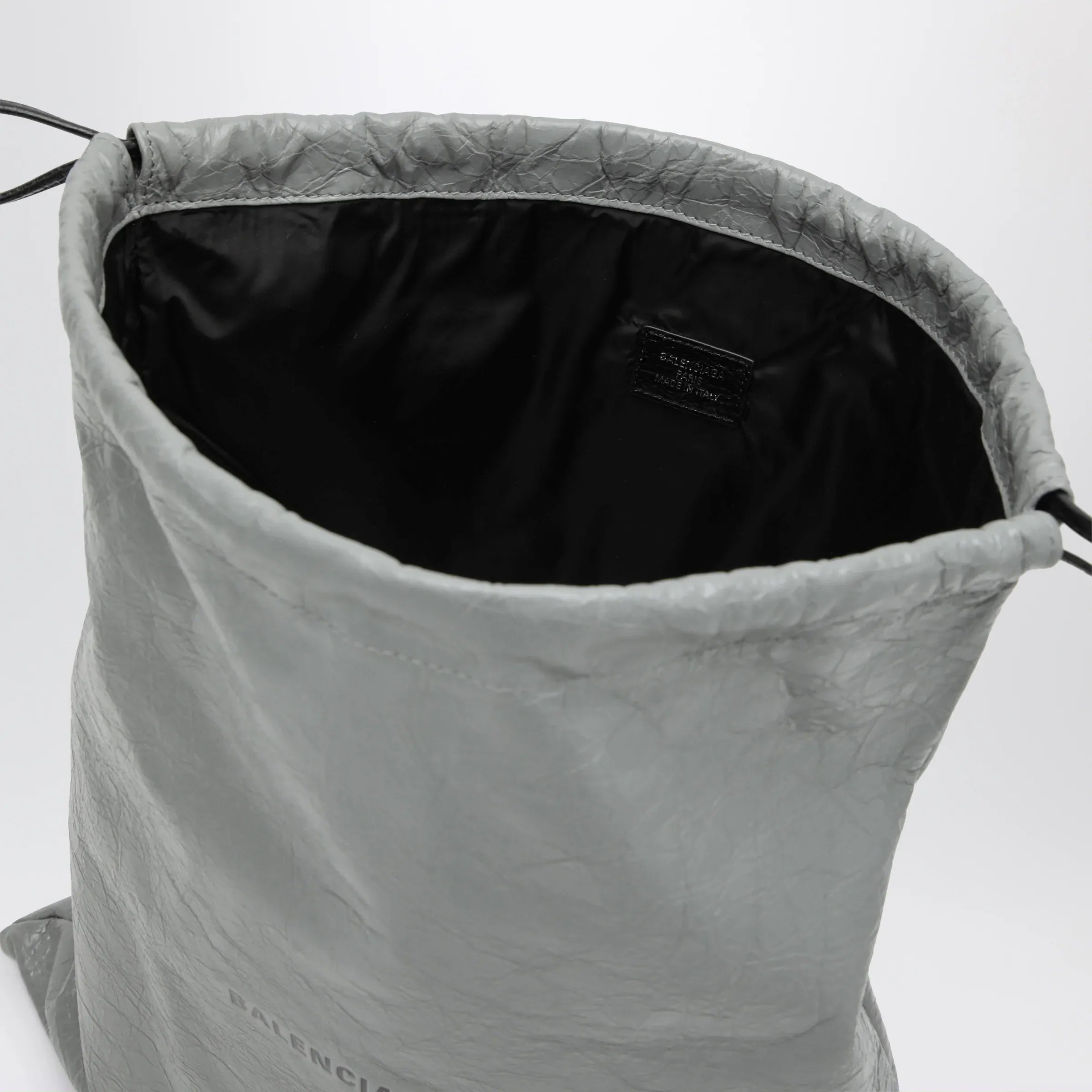 Balenciaga - La Pochette dust bag shopper in Arena lambskin grey
