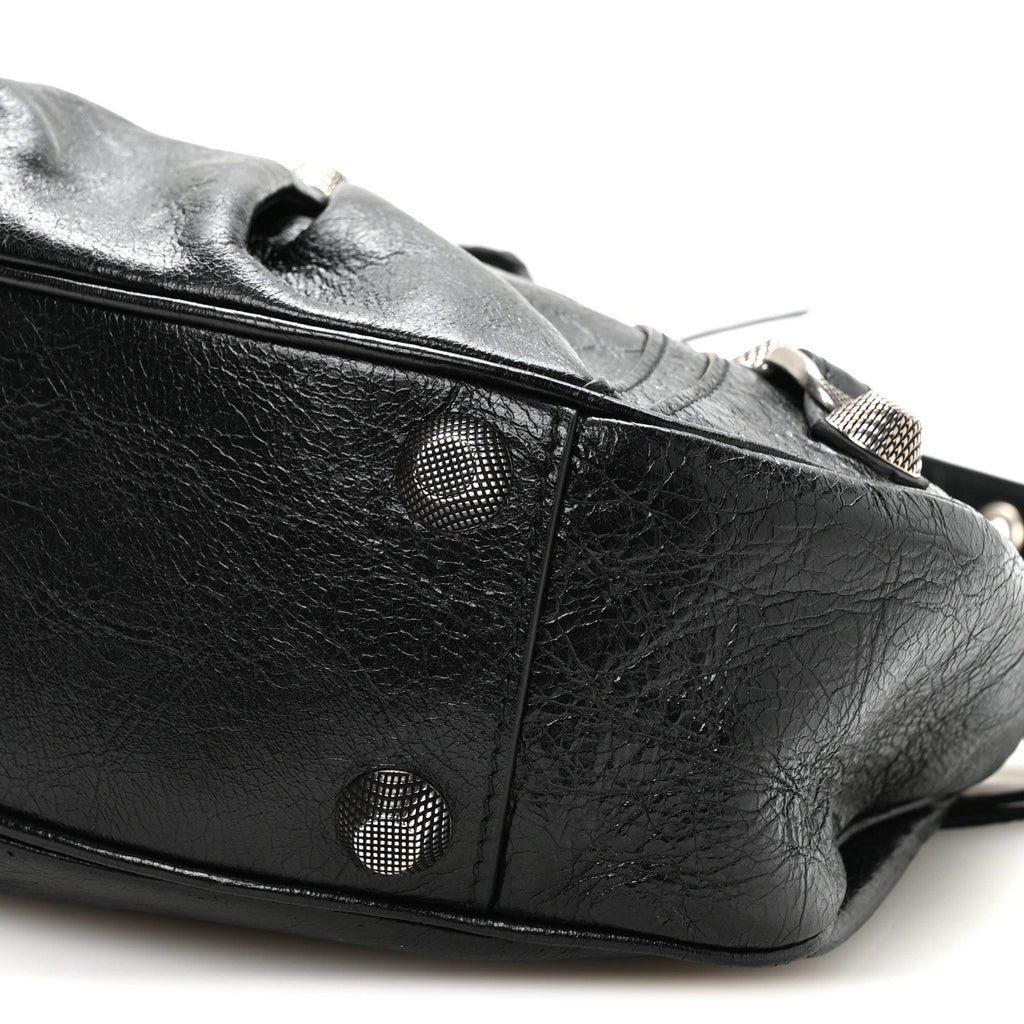 Agneau Arena Small Le Cagole Shoulder Bag Black